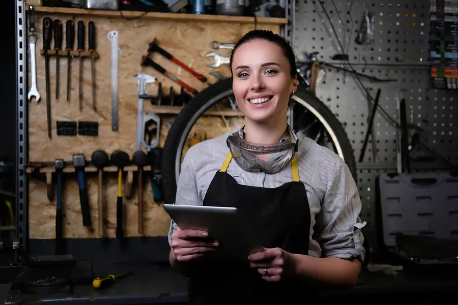 Service Technician (Industrial Equipment)