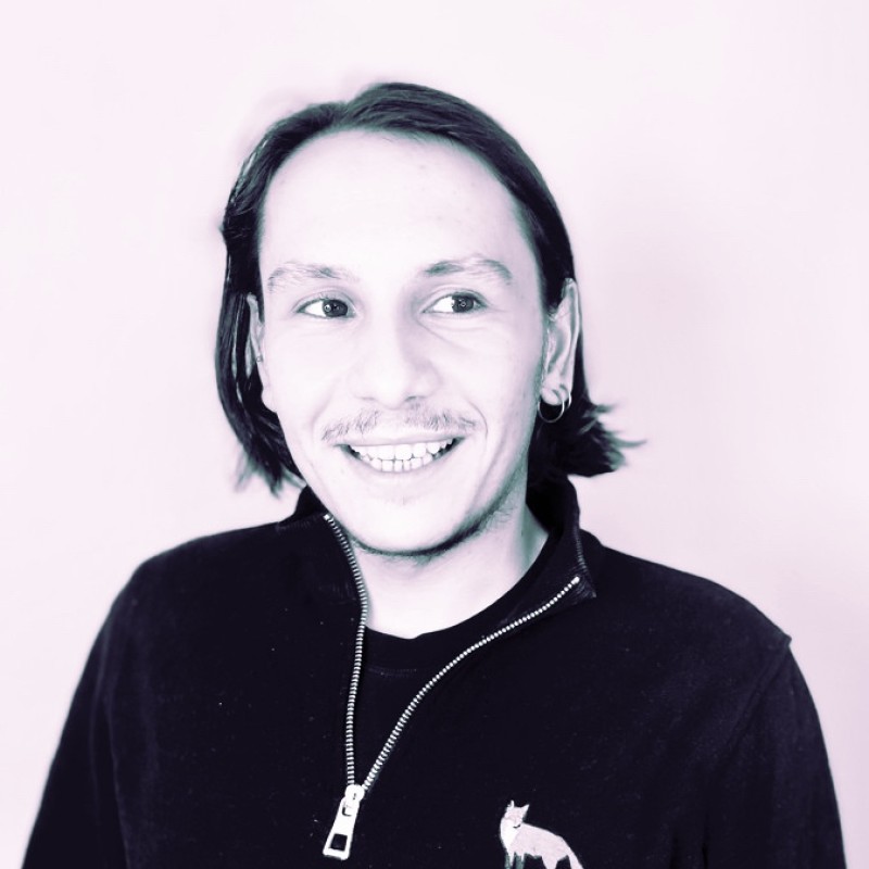 [headshot] image of customer