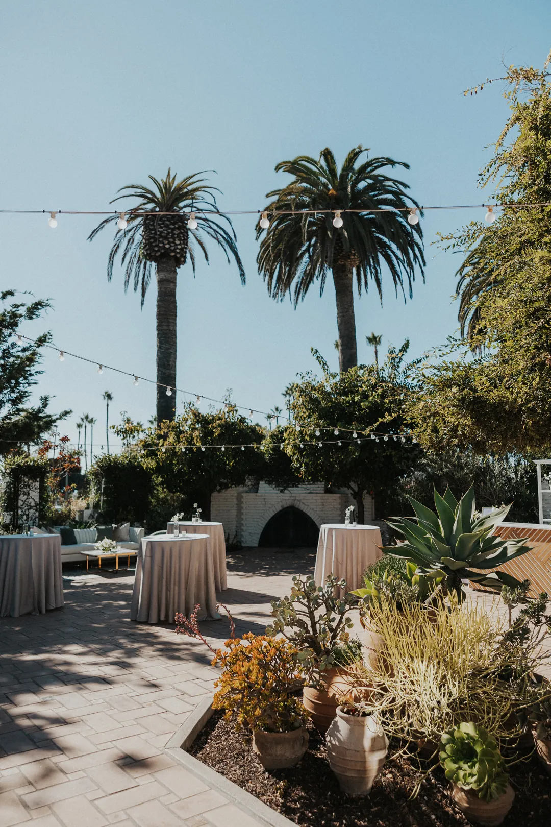 Modern, coastal decor decorates the Patio of the Stars for this outdoor cocktail hour.