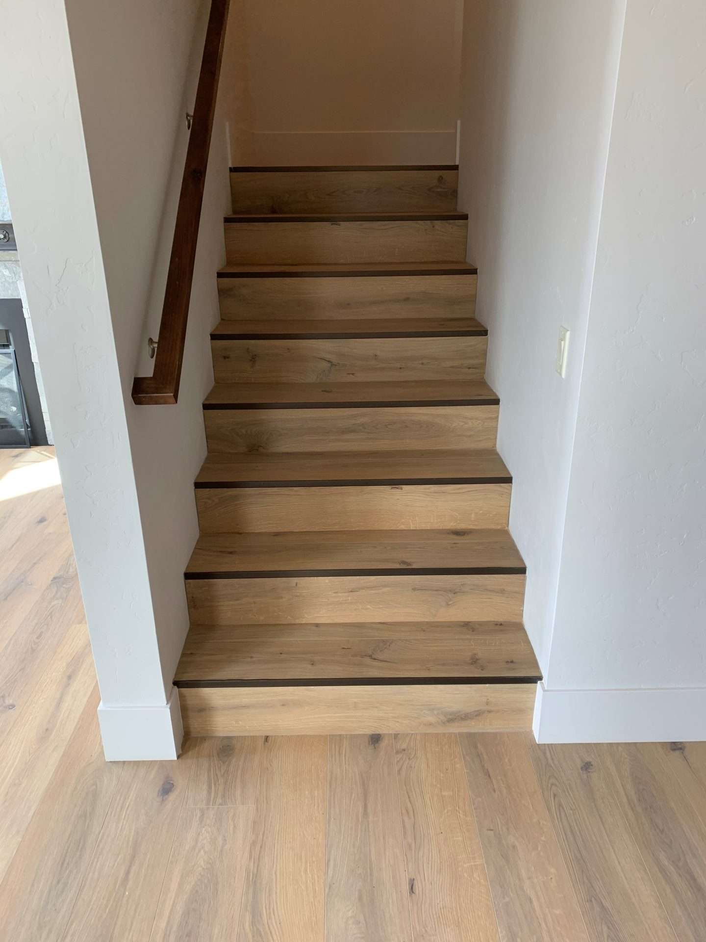 Küberit KS E 125 stair nosing in a luxury ski duplex
