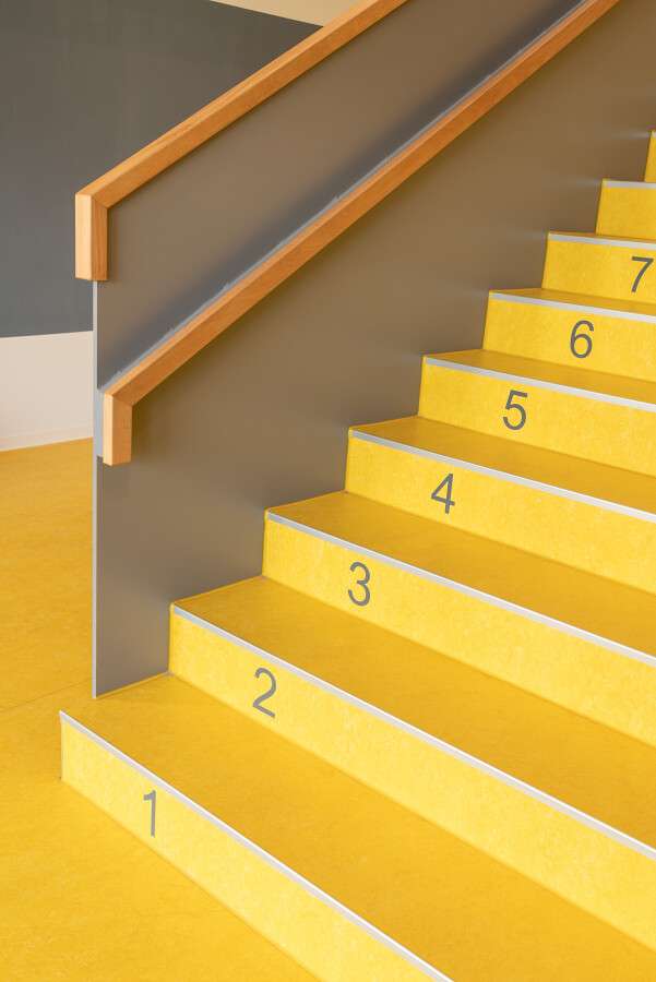 Küberit stair nosing in the Wendlingen day care centre