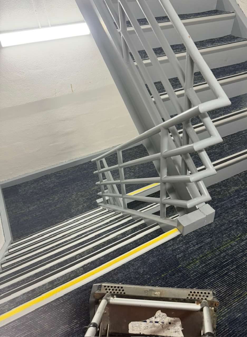Küberit stair nosing on a public staircase