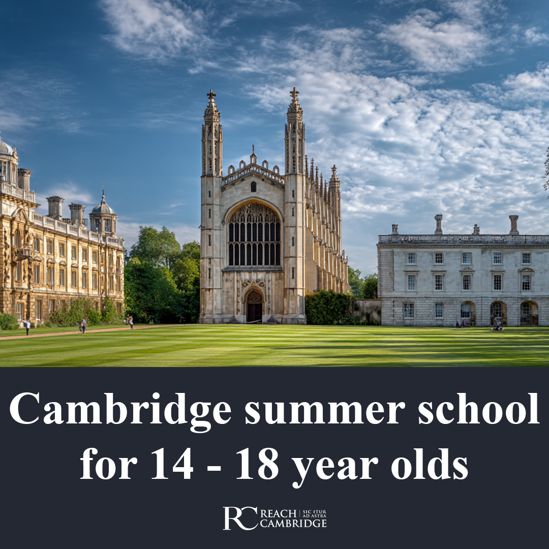 [team] image of teamwork in the studio