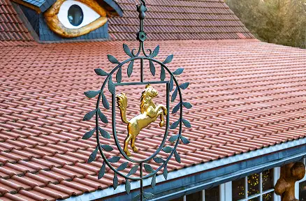 Schlafzimmer 2 mit einem weichen, gemütlichen Bett für guten Schlaf. Dazu eine gute Sicht nach draußen. Villa Brema