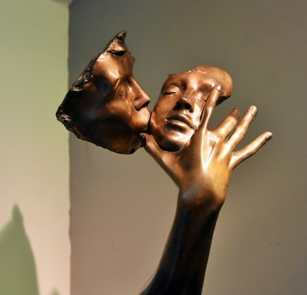 Adroven-about-two-celebrating-creativity-image-five