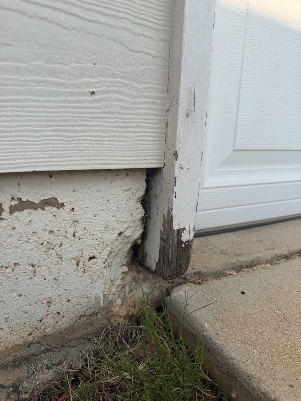 Moisture in the garage frame, left