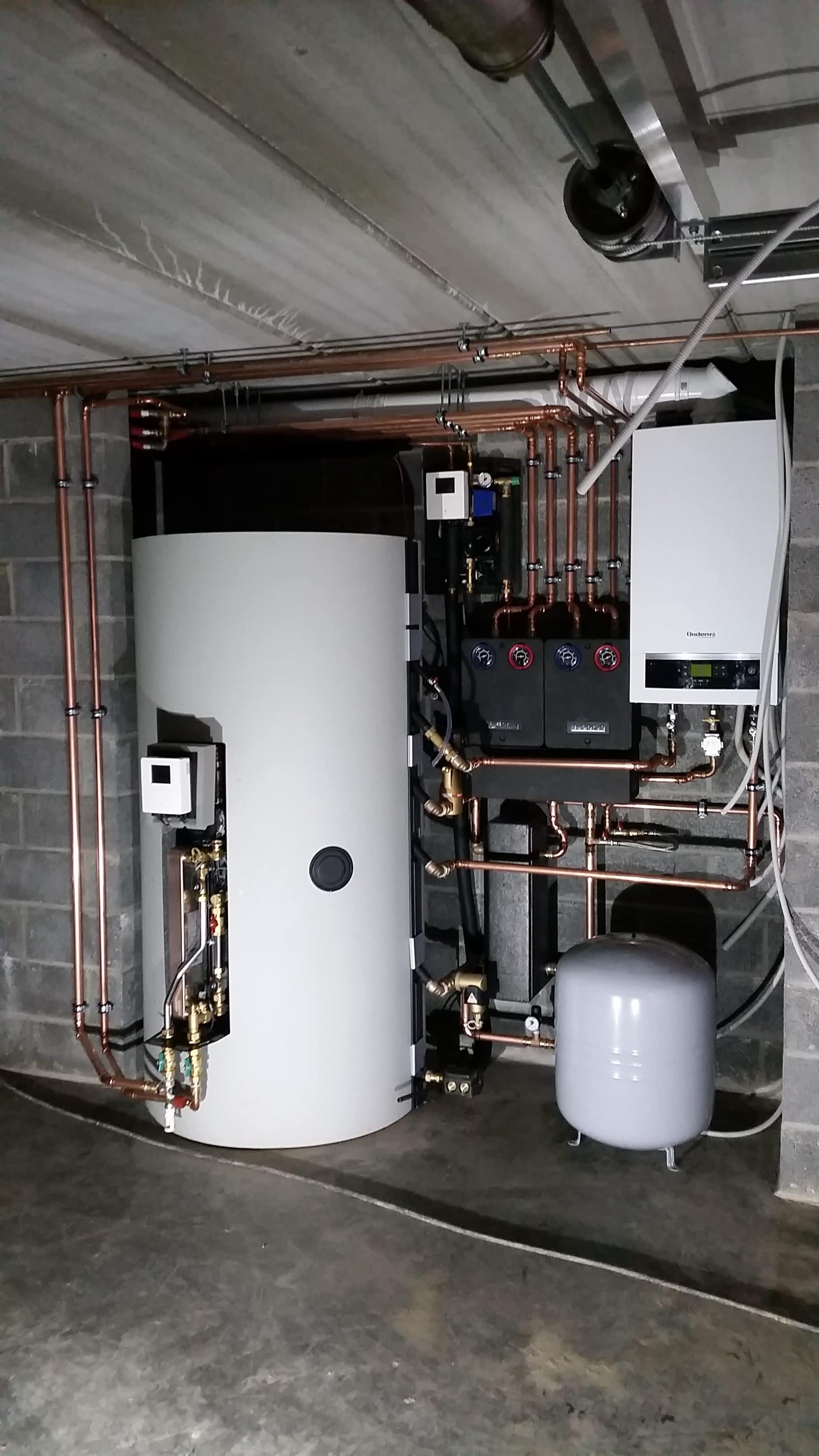 Installatie van CV-ketel en boiler door Sanyvan in Oost-Vlaanderen