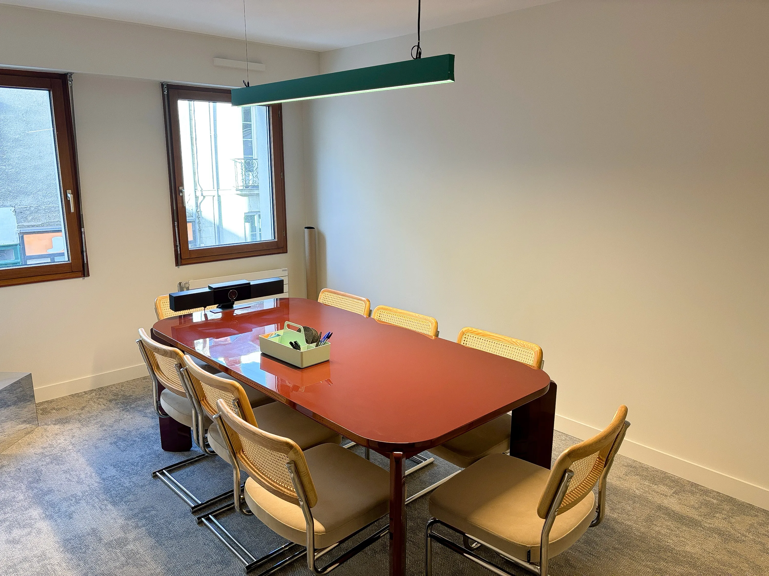 Image d'exemple des bureaux