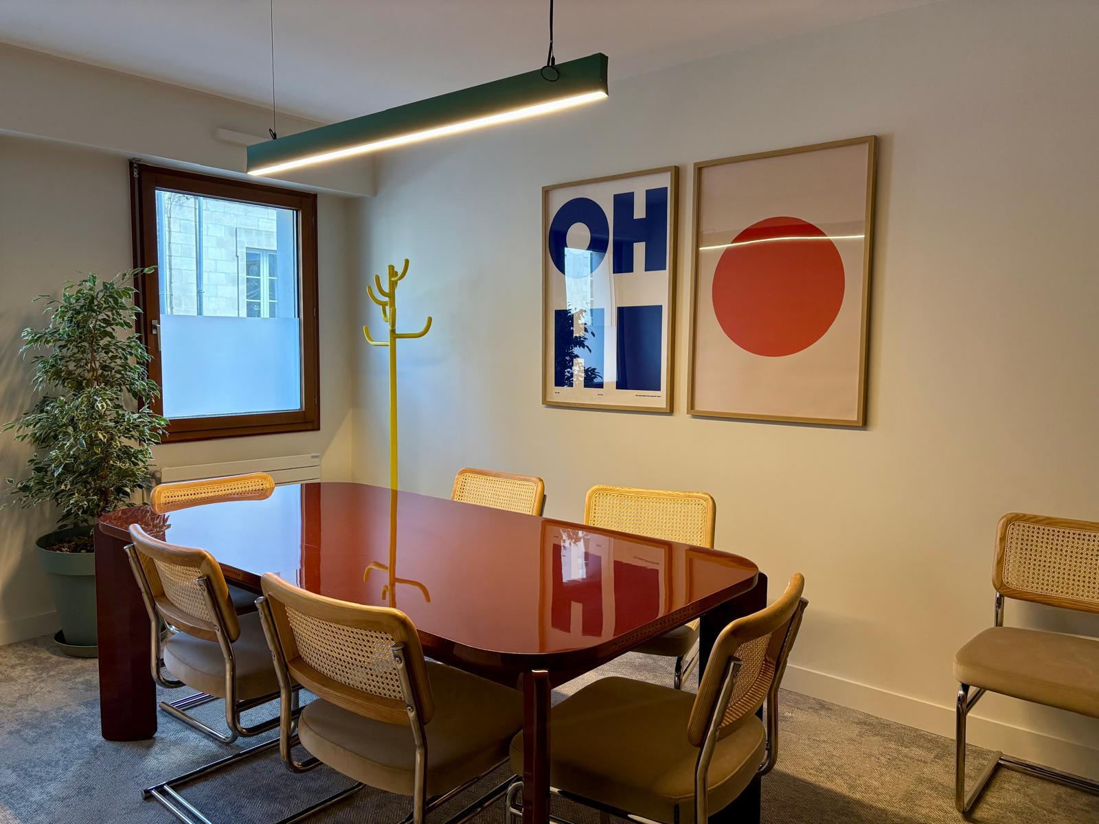 Image d'exemple des bureaux