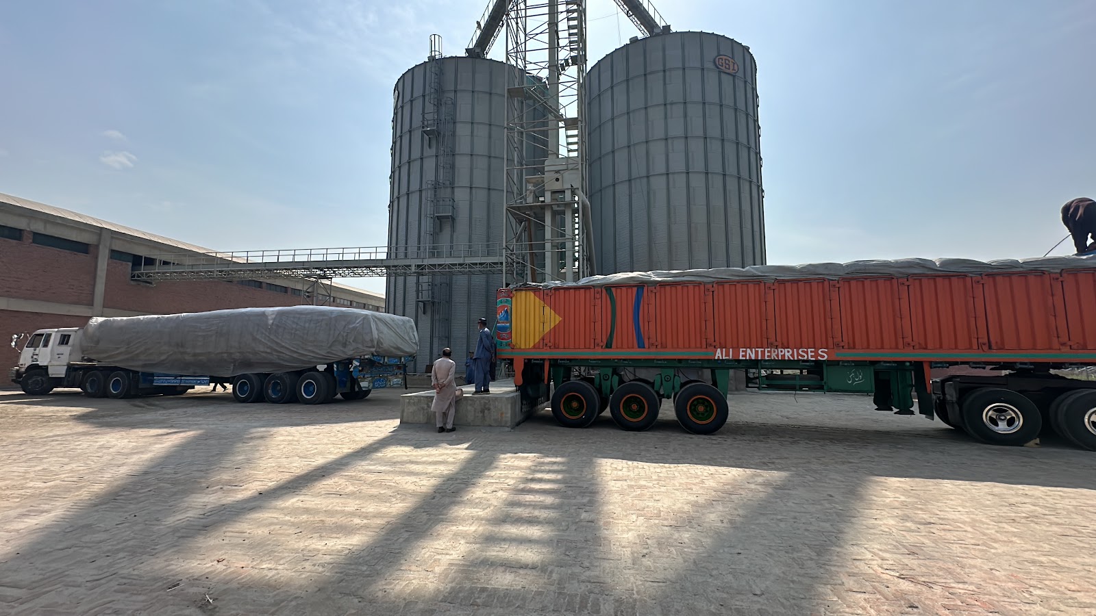 Oiltrade Image 1