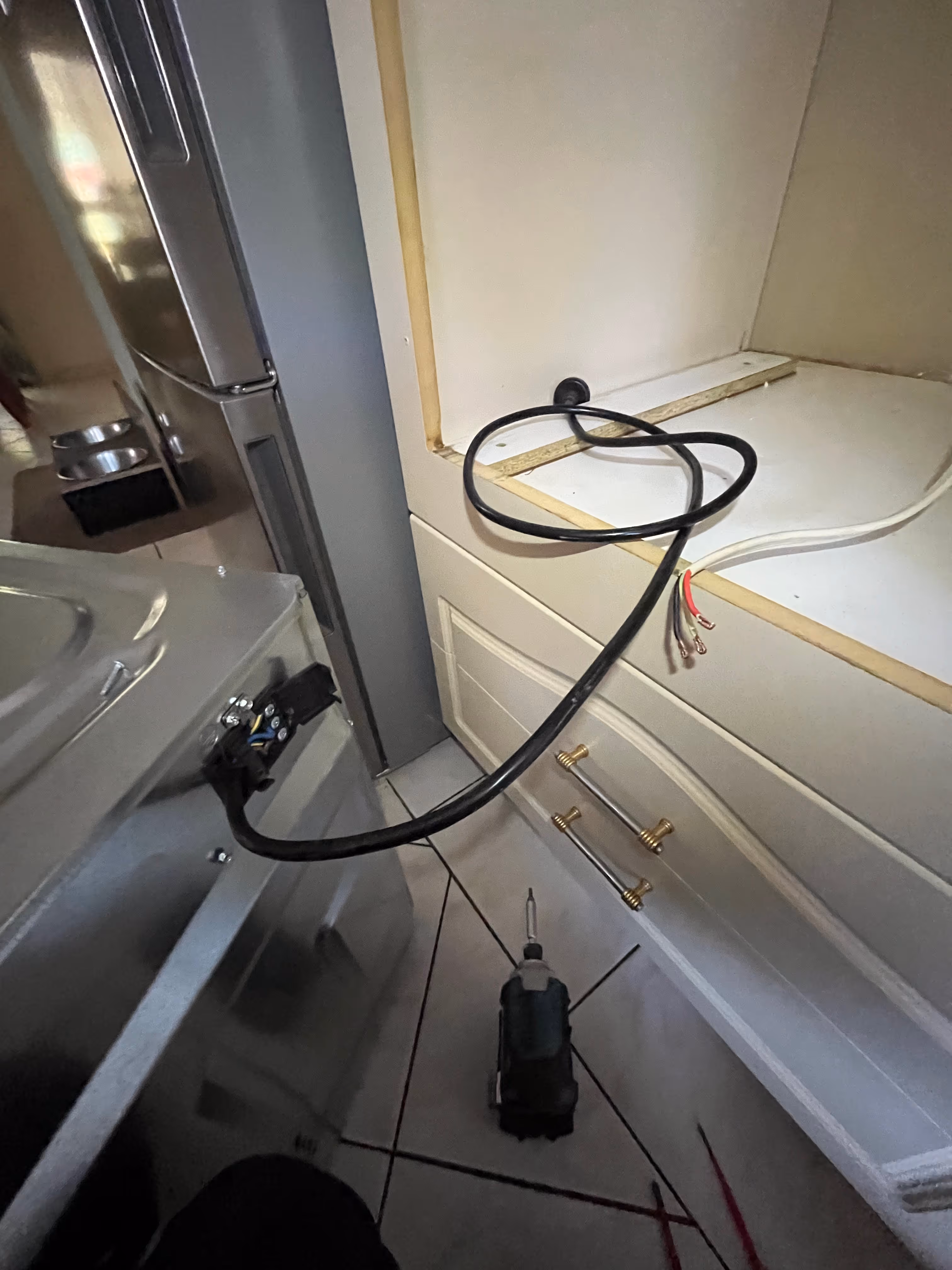 LUCID Electrical