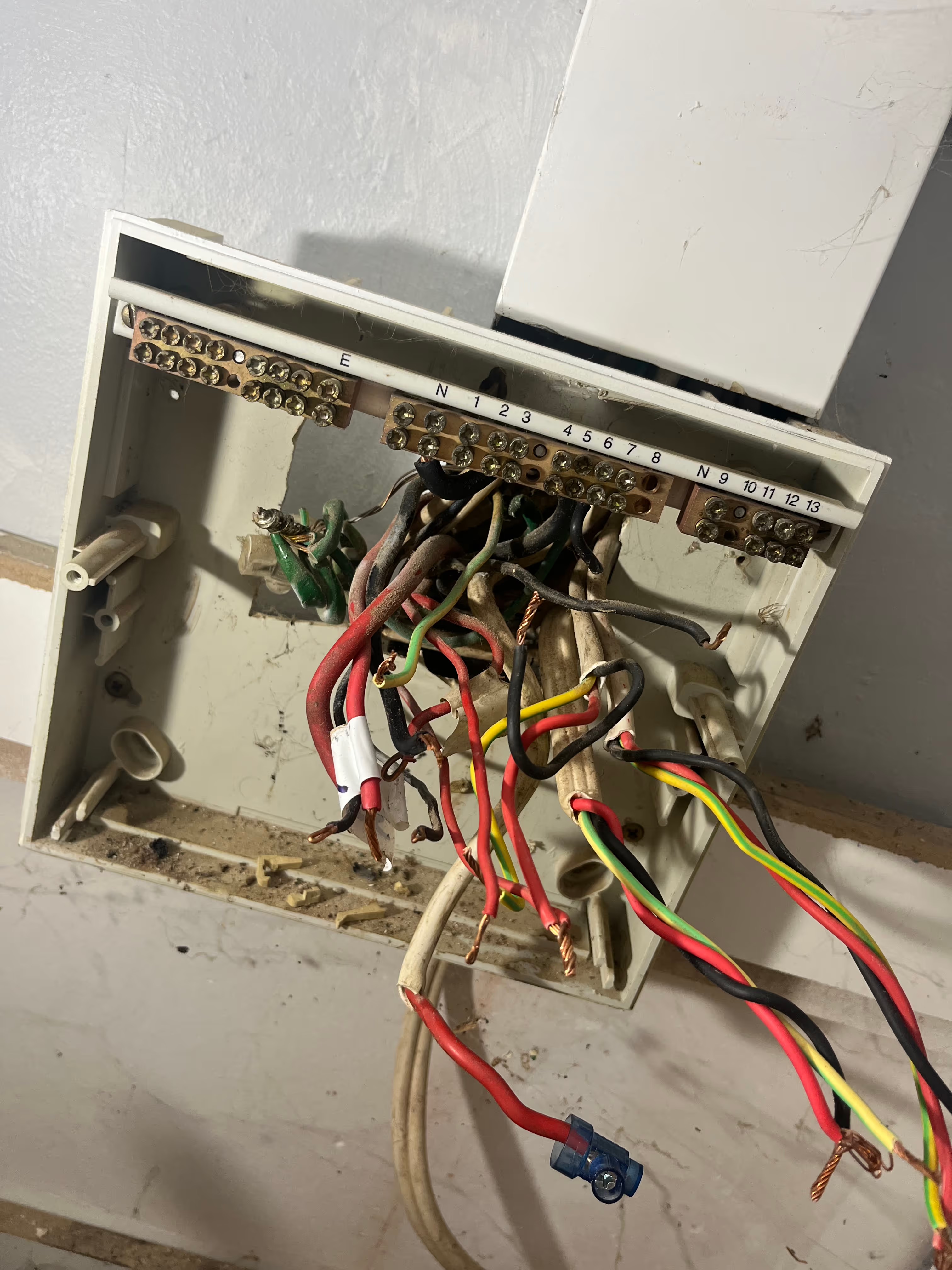 LUCID Electrical