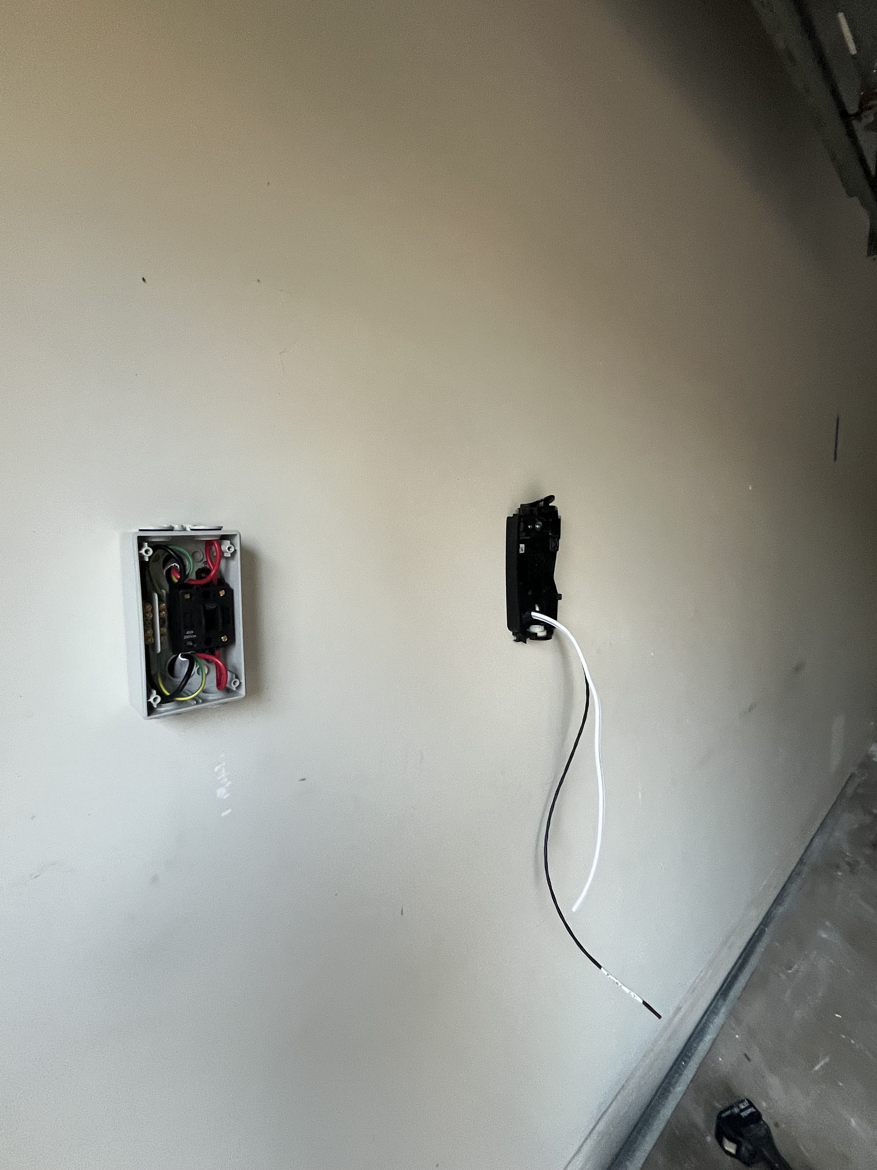 LUCID Electrical