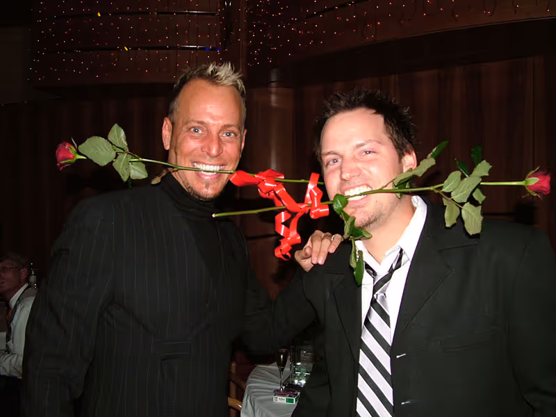 Images in loving memory of Tom Holcomb