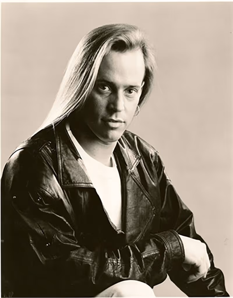 Images in loving memory of Tom Holcomb