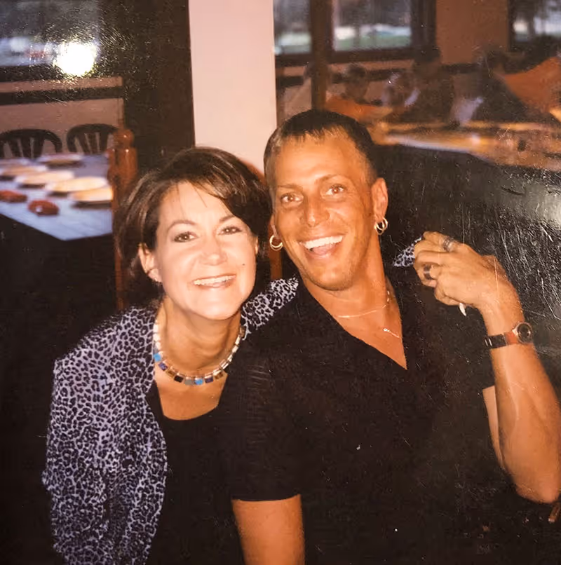 Images in loving memory of Tom Holcomb