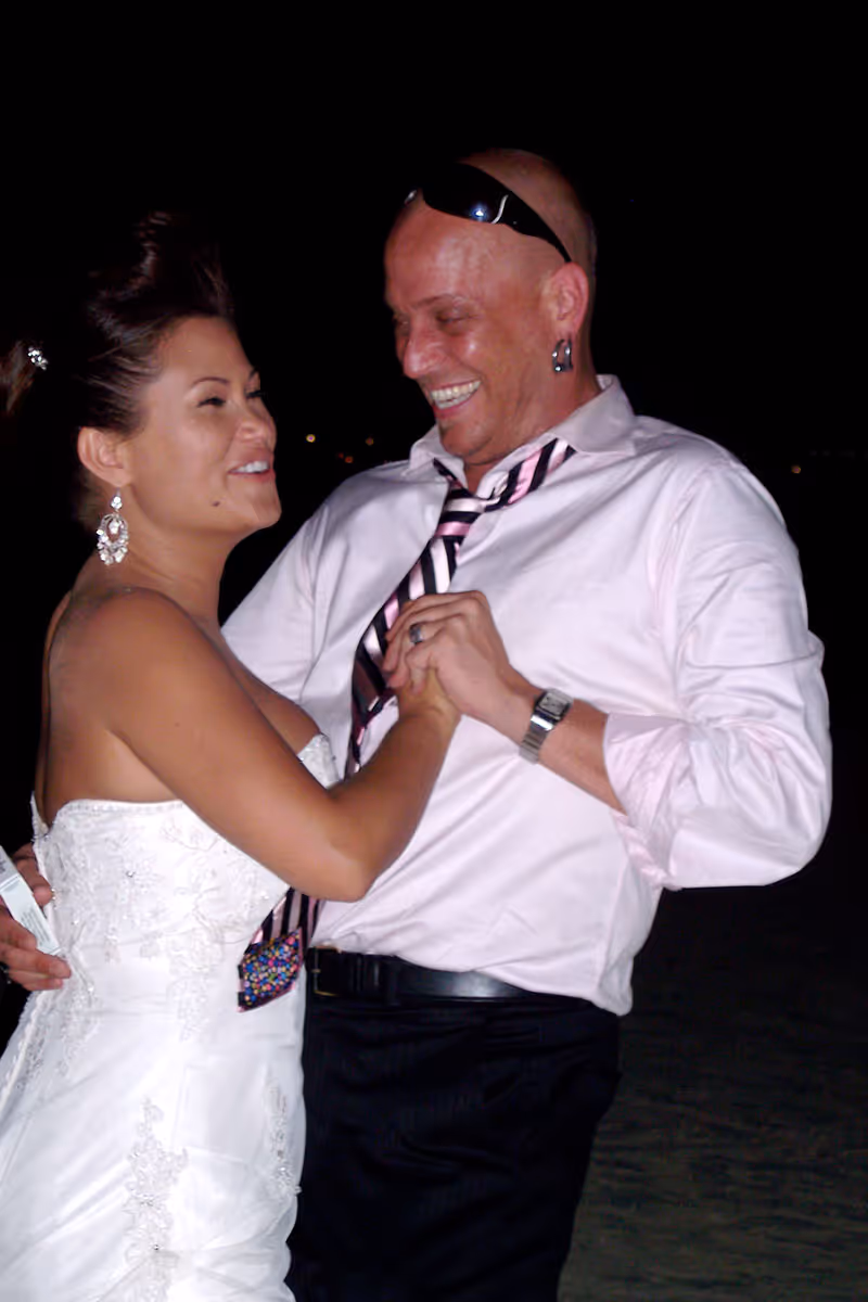 Images in loving memory of Tom Holcomb