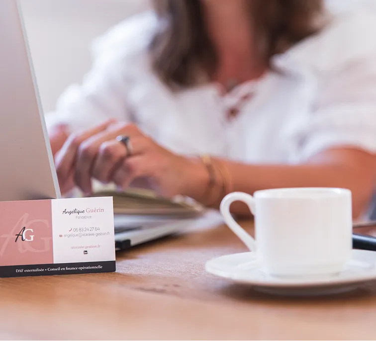 Carte de visite Angélique Guérin