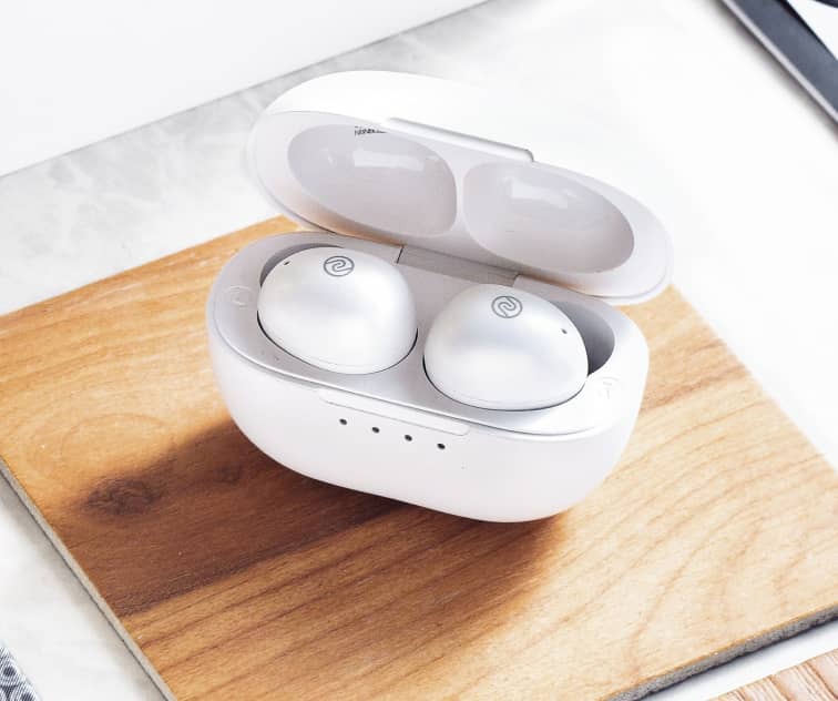 Amazon Flypods Image - Affiliate X Webflow Template