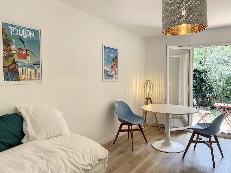 Joli studio avec jardin, proche plage