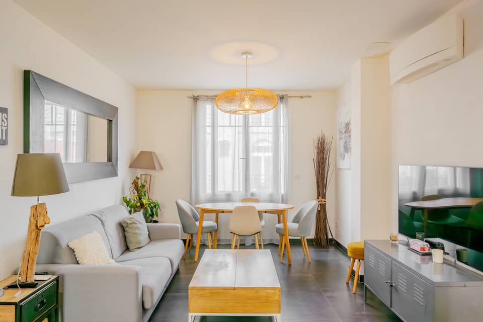 Hélène Boucher - Appartement climatisé Mourillon