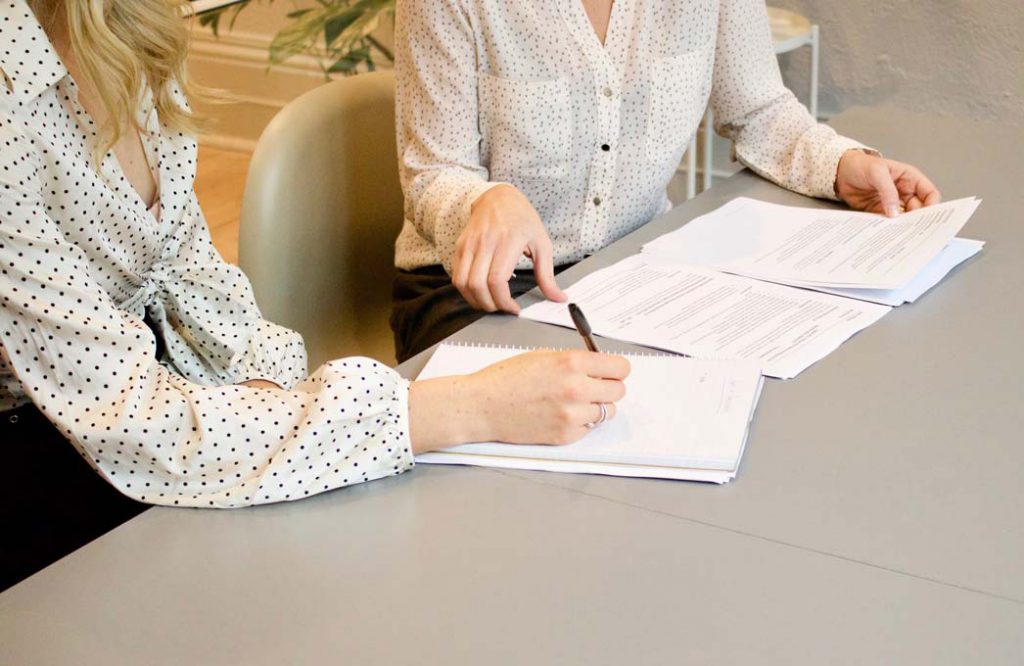 Arbeitsvertrag unterzeichen