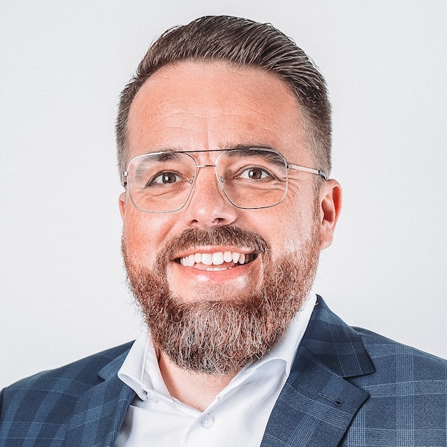 Blog Collection Athour img