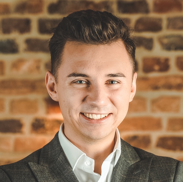 Blog Collection Athour img