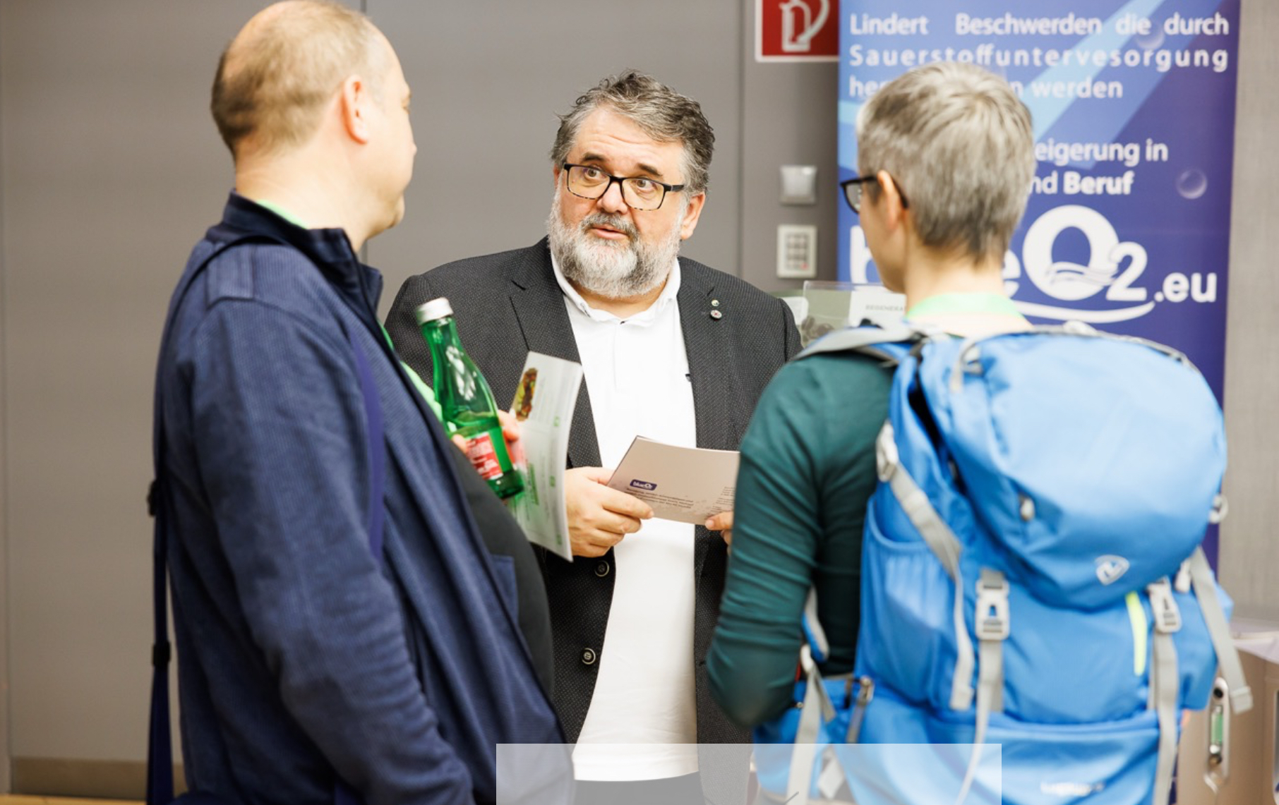 image of relaxation area with soothing art, acupuncturist