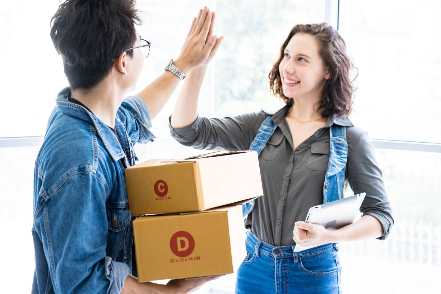 [team] image of team member (for a manufacturing plant)