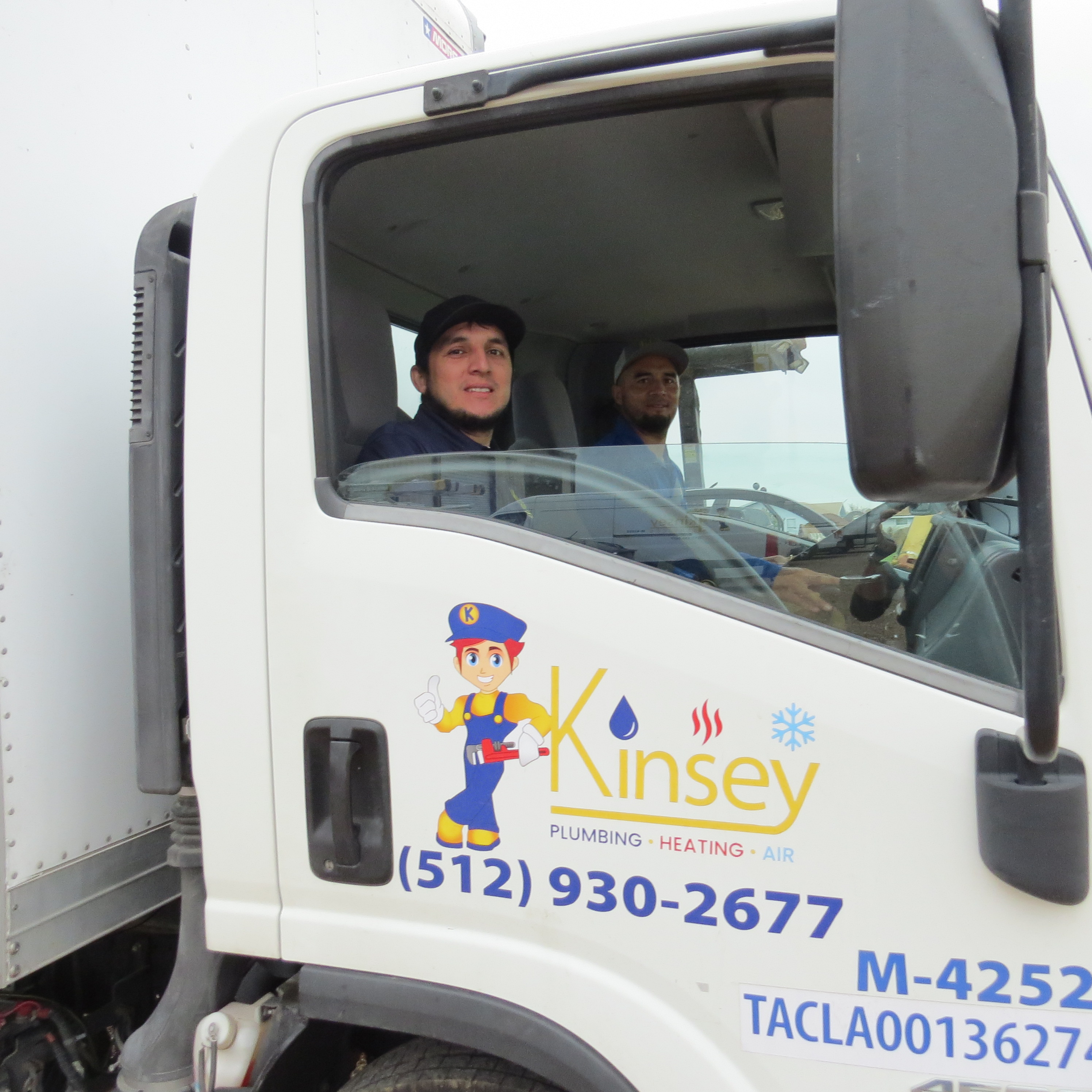 Kinsey Plumbing & Air heat pump install technician serving Leander, TX