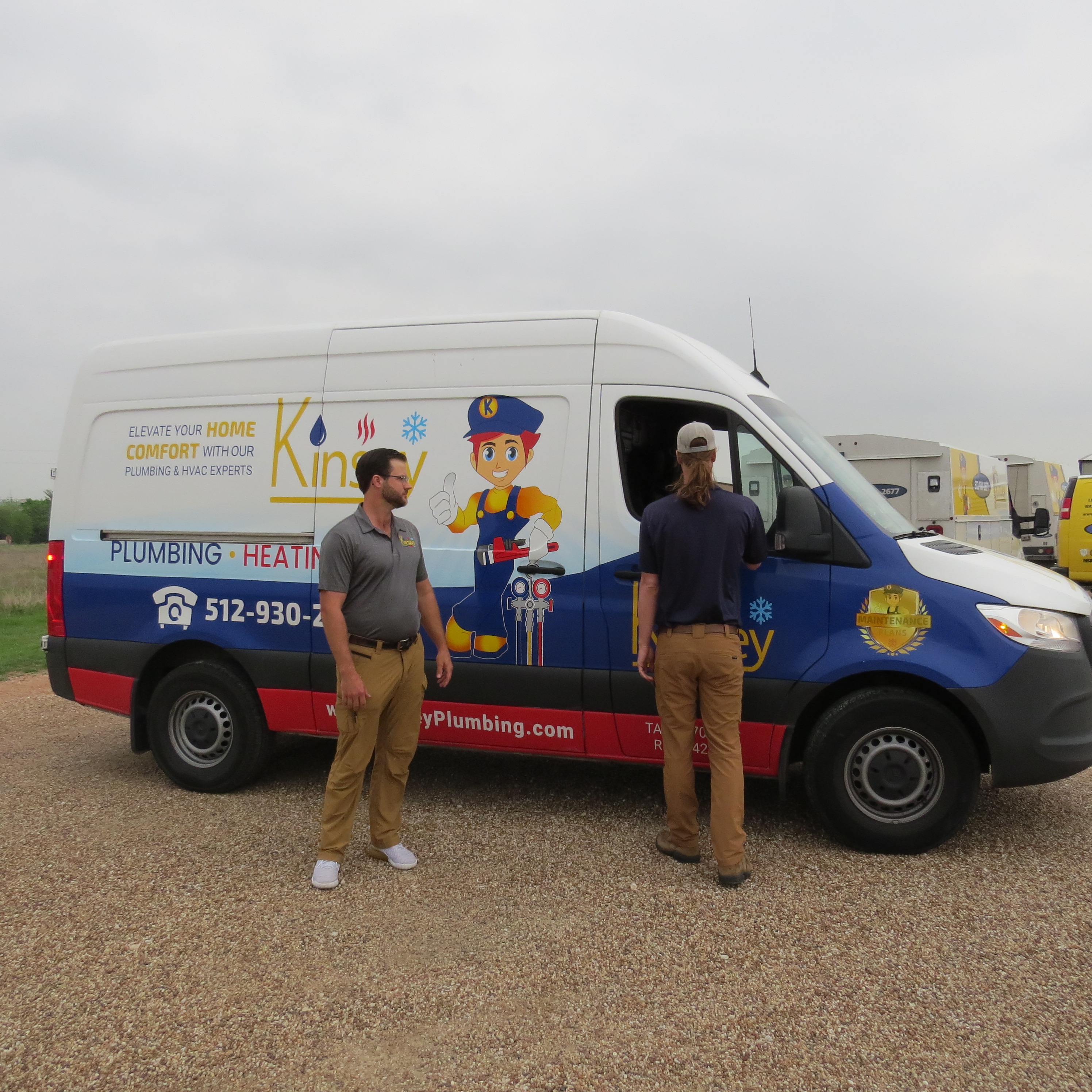 Kinsey technician on a ac tune-up job in Round Rock, TX