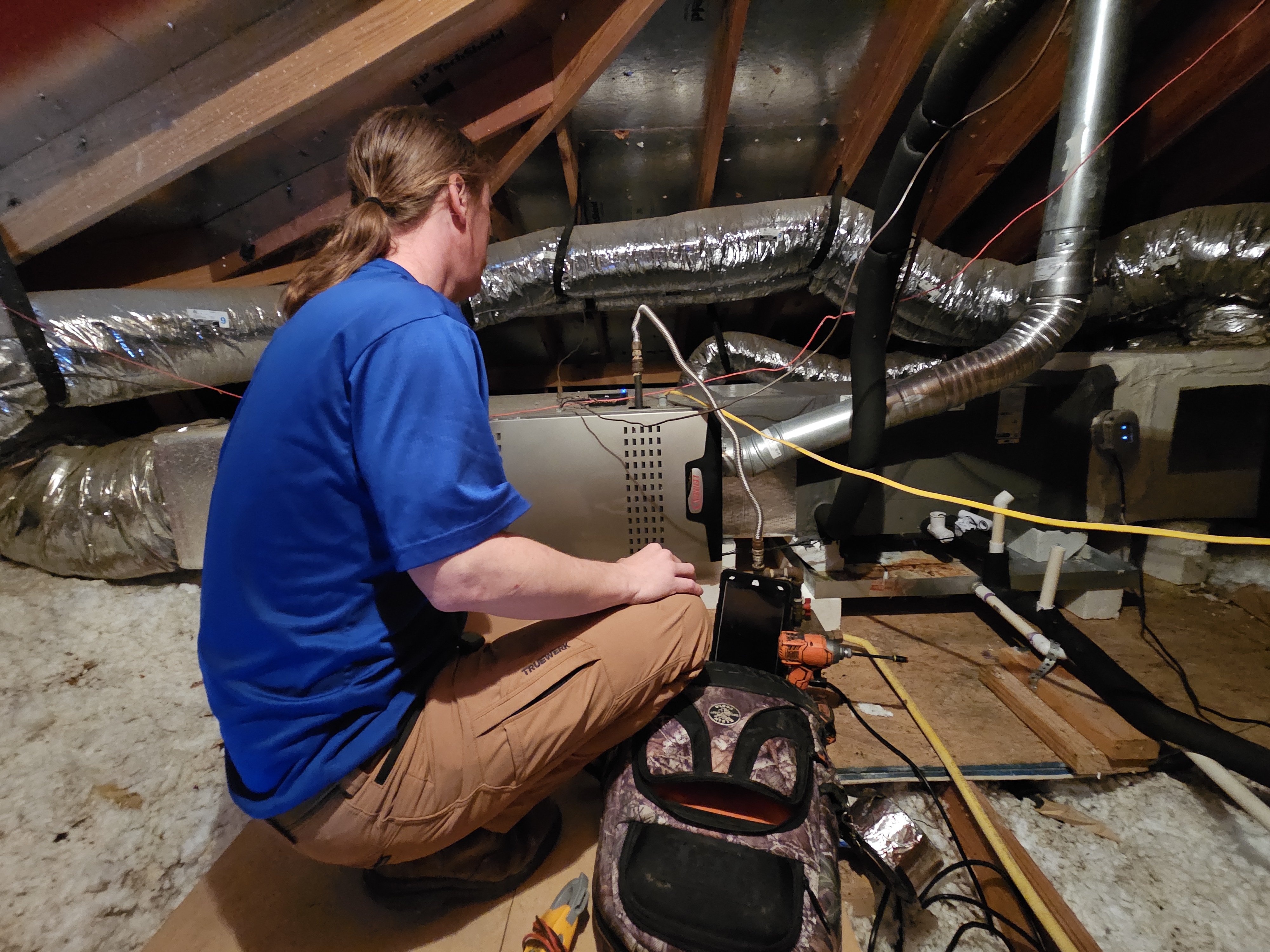 On-site uv light installation work in Austin, TX by Kinsey