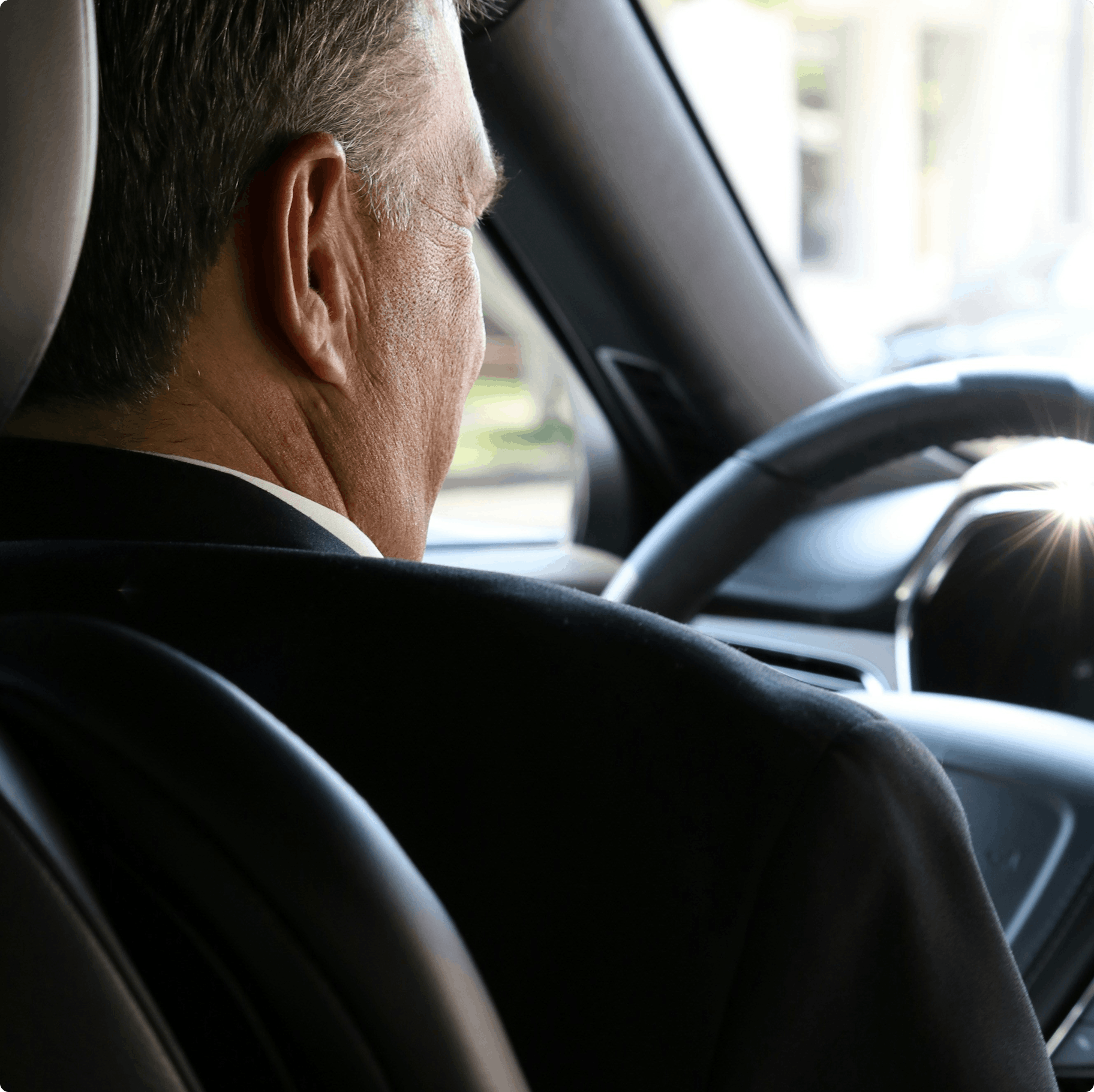 Chauffeur VTC Neom Luxury, code du luxe