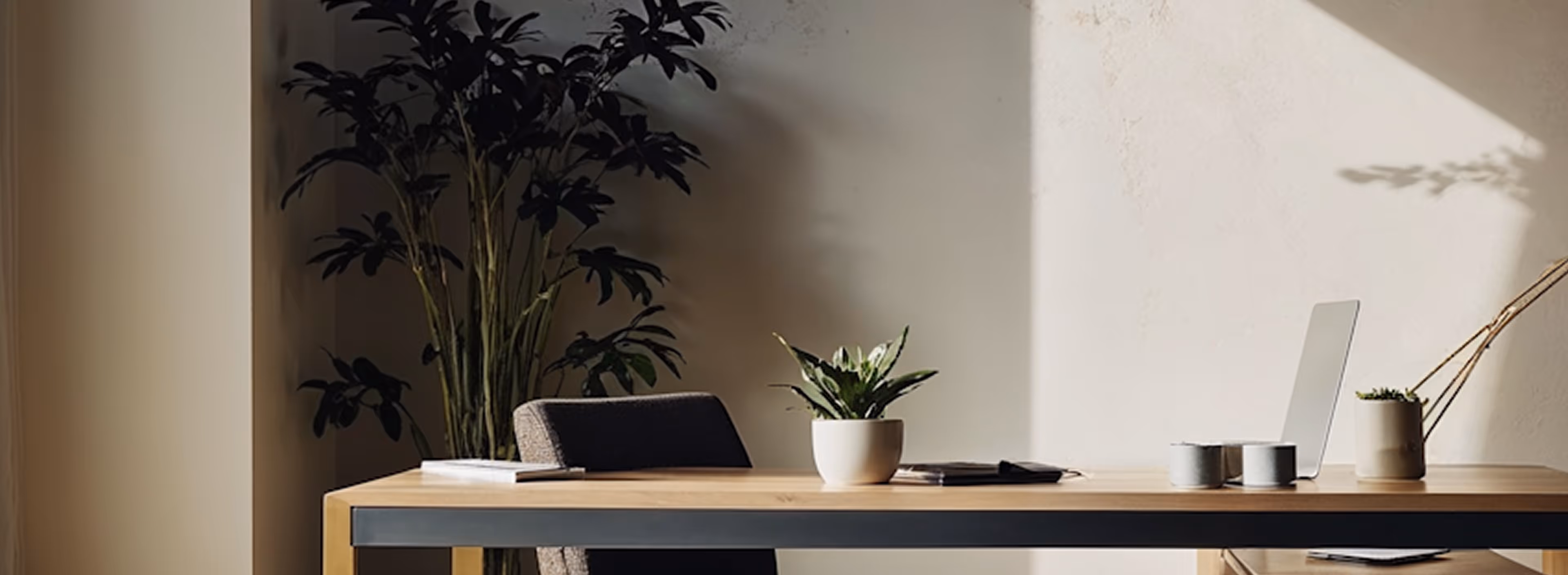 Contact-three-banner