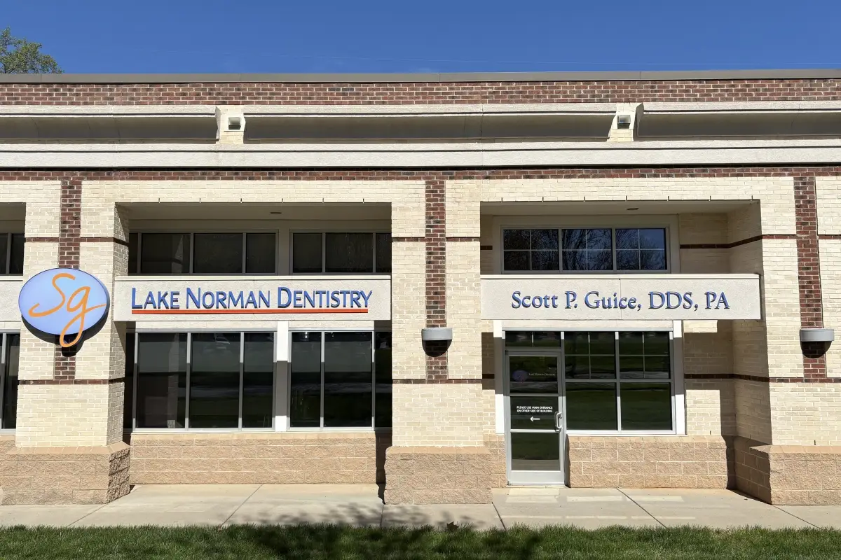 Building exterior of Lake Norman Dentistry