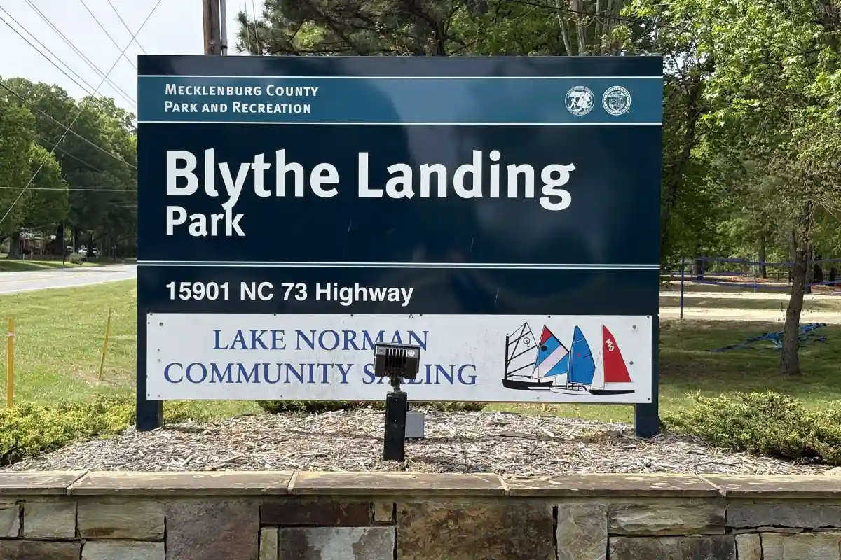 Sign for Blythe Landing Park