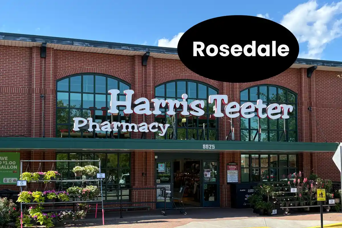 Front entrance to Harris Teeter in Rosedale Shopping Center