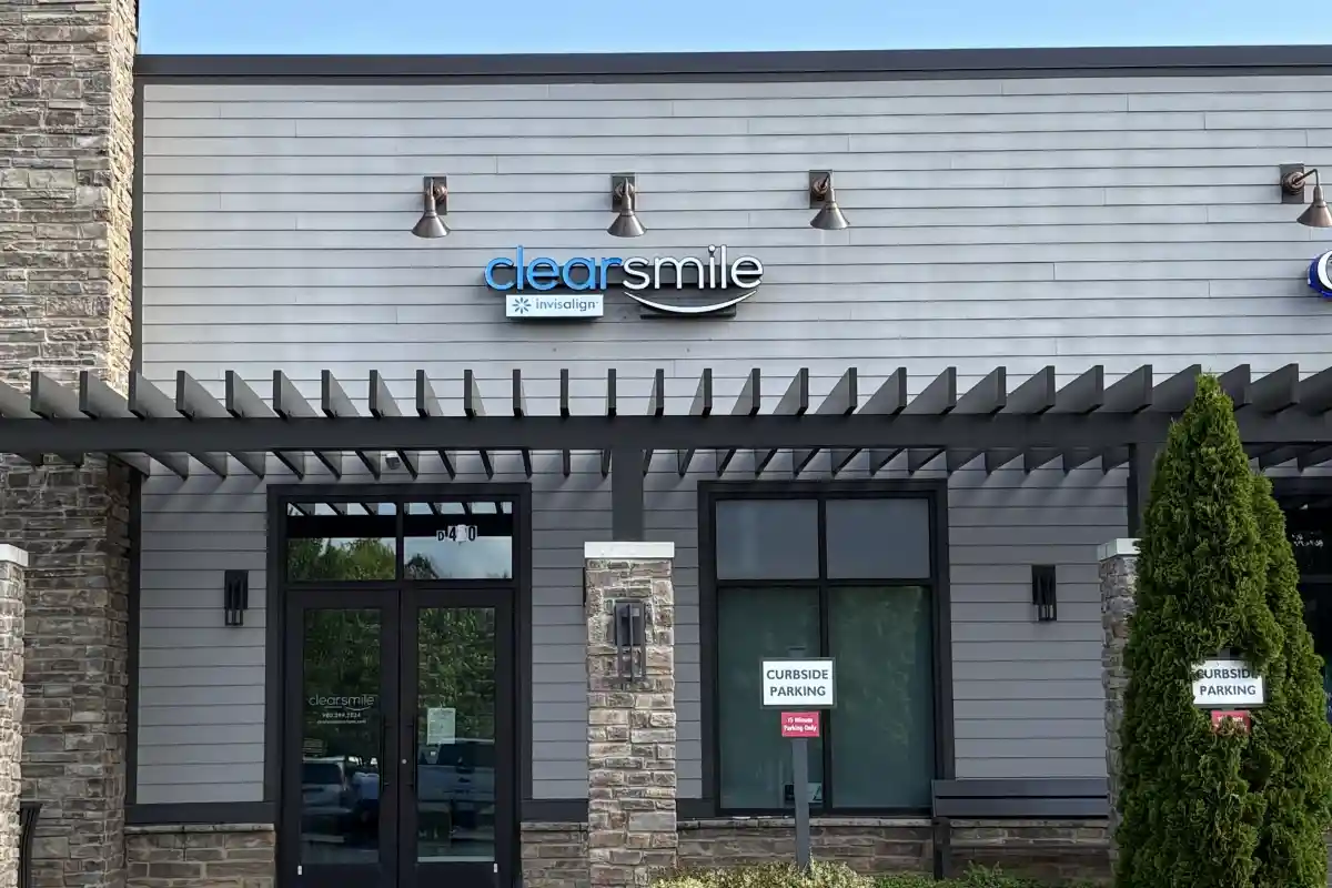 Entrance and branded signage to Clearsmile Orthodontics
