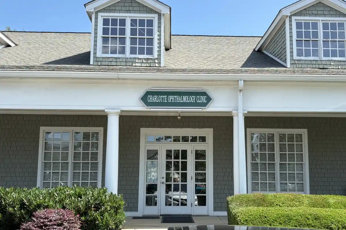 Exterior entrance to Charlotte Ophthalmology Center for Sight