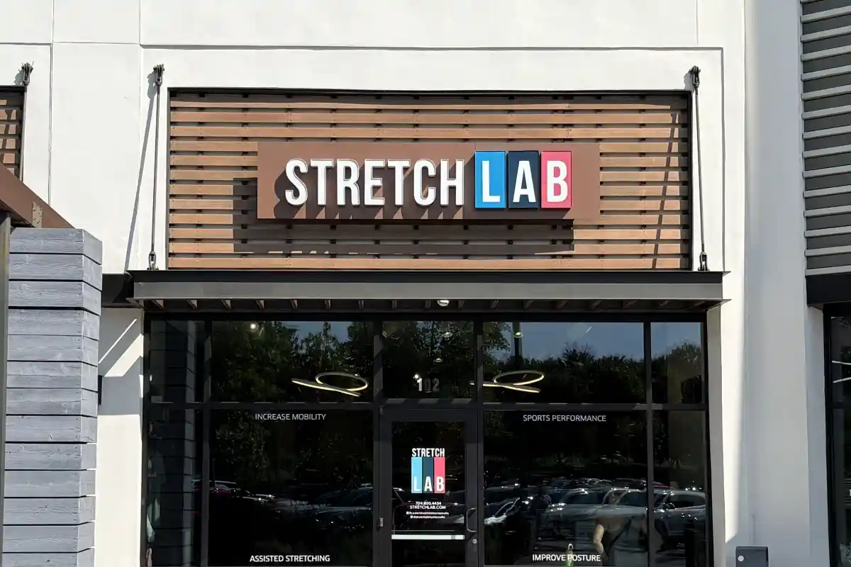 Entrance to StretchLab