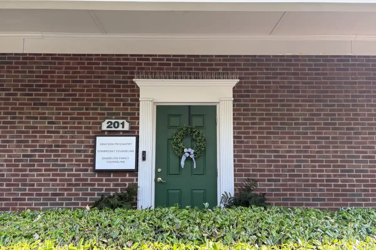 Entrance door to the office of Grayson Psychiatry