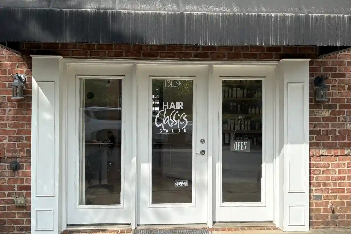 Hair Classic storefront