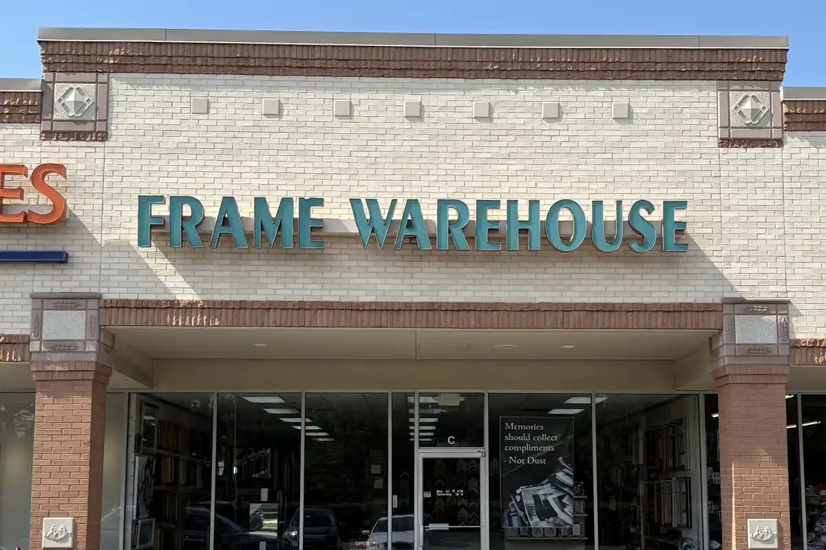 Storefront for Frame Warehouse