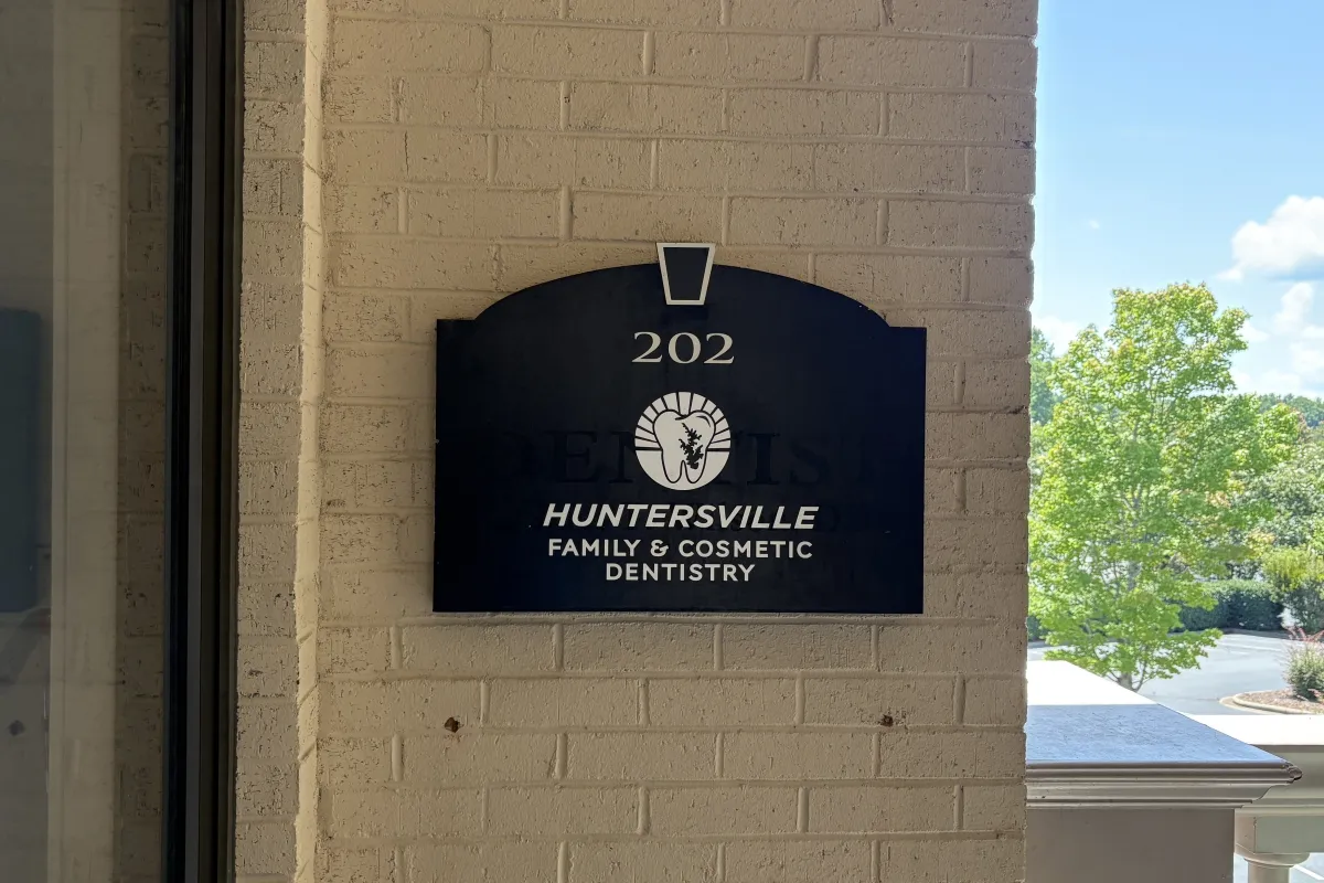 Sign for Huntersville Family & Cosmetic Dentistry
