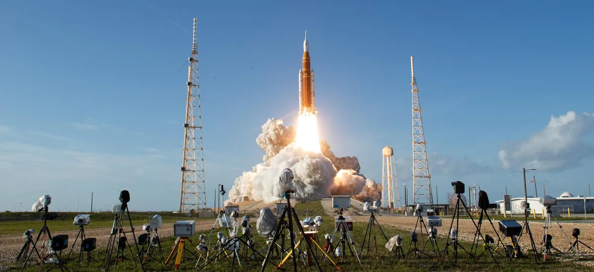 NASA ได้รับการเชิดชูเกียรติด้วยรางวัล Telly Awards ประจำปี 2026 ถึง 4 รางวัล จากผลงานสื่อวิดีโอที่โดดเด่น โดยเฉพาะการถ่ายทอดสดภารกิจ Artemis II ซึ่งนำมนุษยชาติกลับไปโคจรรอบดวงจันทร์อีกครั้งในรอบกว่าครึ่งศตวรรษ พร้อมรางวัลด้านสารคดีกล้องโทรทรรศน์อวกาศและการฝึกฝนทางธรณีวิทยา