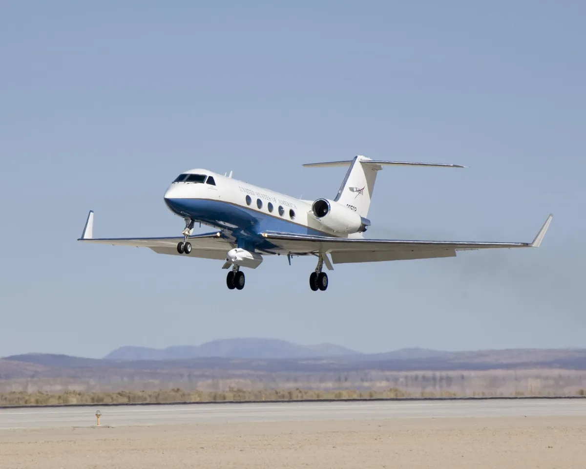 NASA เตรียมส่งเครื่องบินวิจัย 5 ลำปฏิบัติภารกิจบินระดับต่ำเหนือพื้นที่ฮิวสตันและอ่าวเม็กซิโก ระหว่างวันที่ 3-13 มิถุนายนนี้ เพื่อสนับสนุนโครงการ Student Airborne Research Program (SARP) เปิดโอกาสให้นักศึกษาได้ศึกษาชั้นบรรยากาศและการเปลี่ยนแปลงของโลกผ่านอุปกรณ์เซนเซอร์ล้ำสมัย