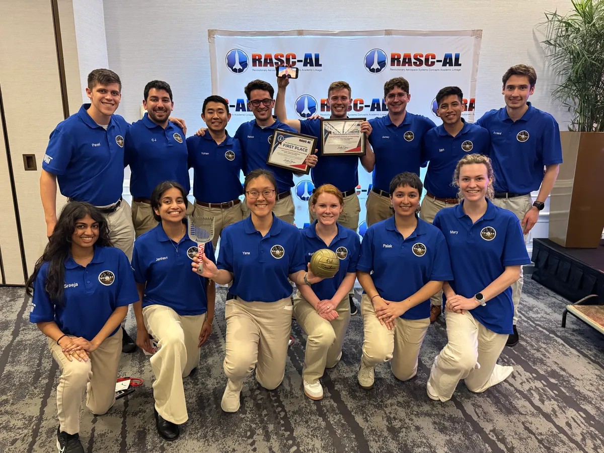 NASA ประกาศผลผู้ชนะการแข่งขันนวัตกรรมอวกาศ RASC-AL ประจำปี 2026 โดยทีมจาก MIT คว้าอันดับหนึ่งด้วยระบบพลังงานบูรณาการบนดวงจันทร์ โครงการนี้มุ่งเน้นการแก้ปัญหาทางวิศวกรรมเพื่อสนับสนุนภารกิจอาร์เทมิสและปูทางสู่การสำรวจอวกาศในอนาคตด้วยไอเดียจากคนรุ่นใหม่