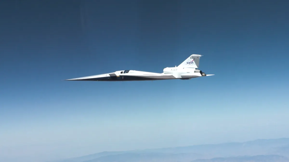 รายงานล่าสุดระบุว่าเครื่องบินทดสอบ X-59 ของ NASA ประสบความสำเร็จในการบินด้วยความเร็วเหนือเสียงเป็นครั้งแรก ณ ฐานทัพอากาศเอ็ดเวิร์ดส์ รัฐแคลิฟอร์เนีย โดยทำความเร็วได้ถึง Mach 1.1 ซึ่งถือเป็นก้าวสำคัญของภารกิจ Quesst ในการปูทางสู่การเดินทางด้วยความเร็วสูงที่เงียบสงบในอนาคต