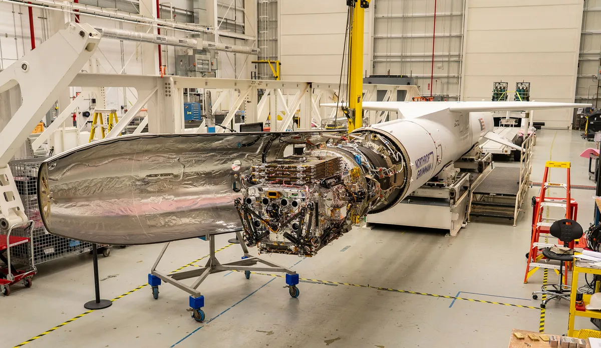 NASA เผยความพร้อมภารกิจ Katalyst ที่จะใช้ยานหุ่นยนต์ LINK เข้าเชื่อมต่อกับกล้องโทรทรรศน์อวกาศ Swift เพื่อเพิ่มระดับความสูงของวงโคจร ป้องกันการตกลงสู่ชั้นบรรยากาศโลกจากผลกระทบของพายุสุริยะ พร้อมยืดอายุภารกิจสำรวจปรากฏการณ์ที่รุนแรงที่สุดในจักรวาลด้วยเทคโนโลยีการบริการในอวกาศยุคใหม่